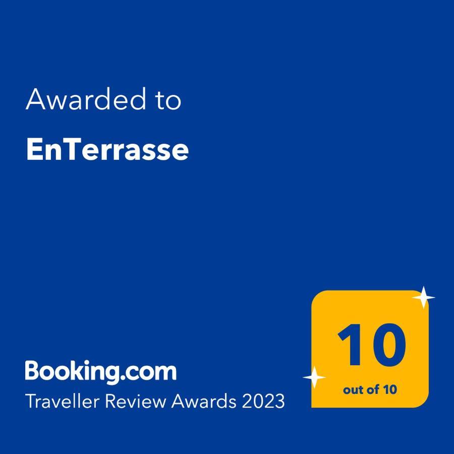 Апартаменты Enterrasse 4 Etoiles Динан Экстерьер фото